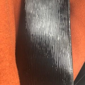 Louis Vuitton Zippy Wallet- Black